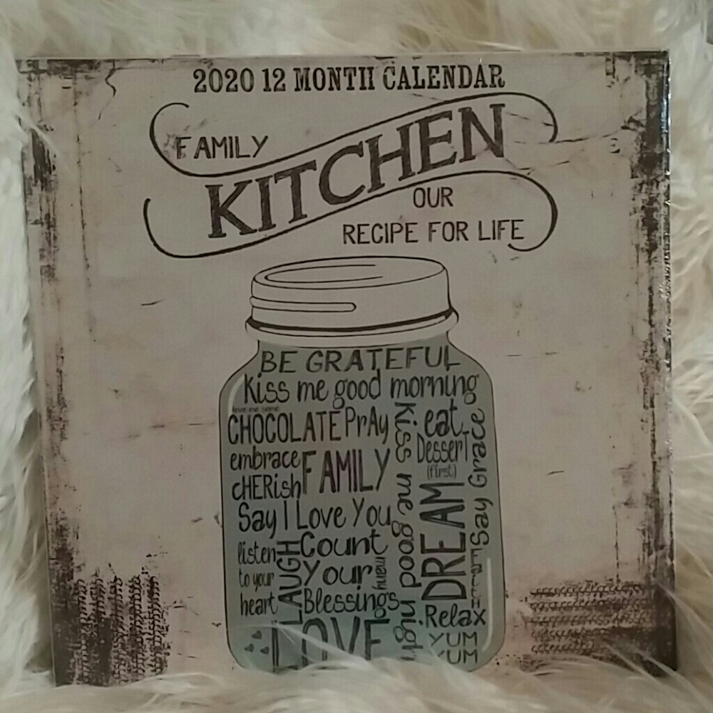 Free w $25 buy or $15 2020 12 mnth calendar